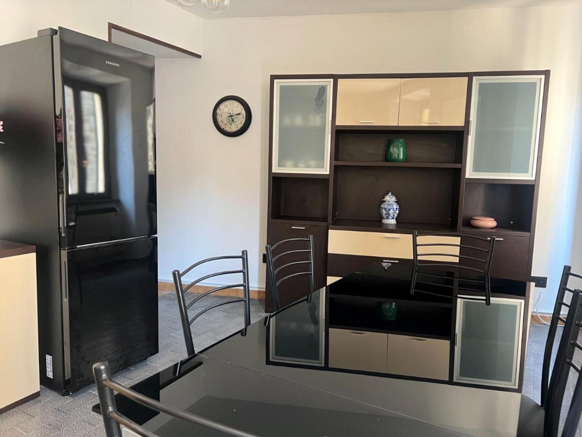 Apartment In Central Square With Lake View Lenno Exterior foto